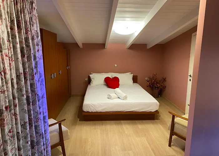 House Mina Corfu Дом отдыха