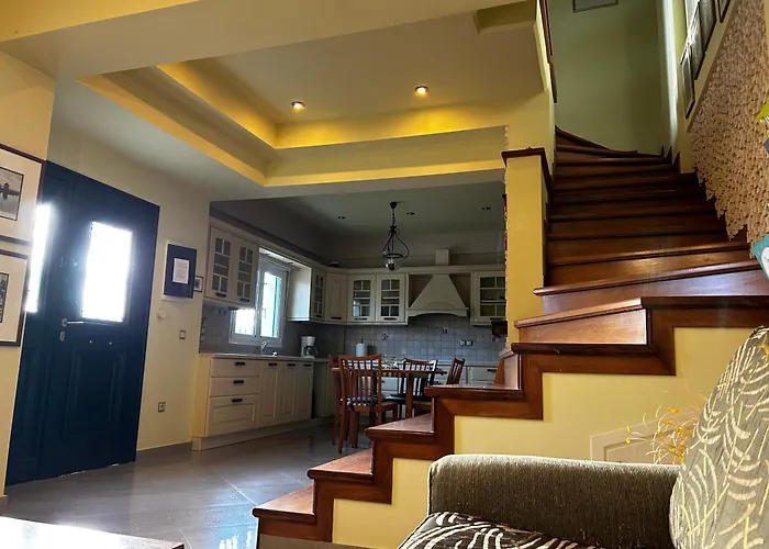 House Mina Corfu Дом отдыха