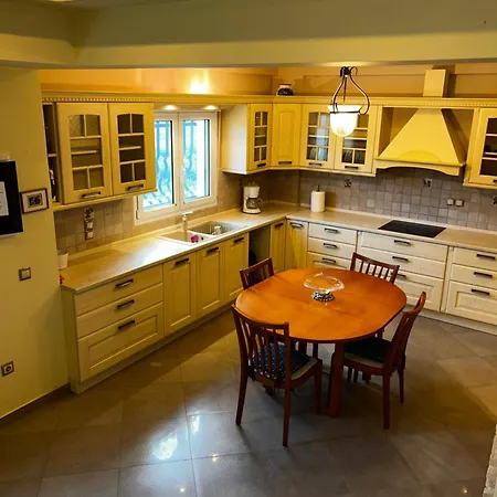 House Mina Corfu 펜션 입소스