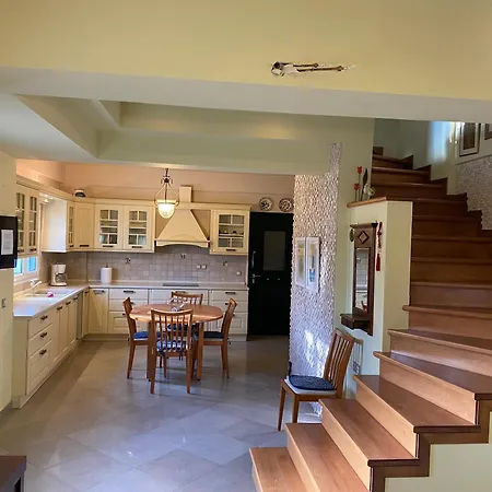 Dom wakacyjny House Mina Corfu Ýpsos